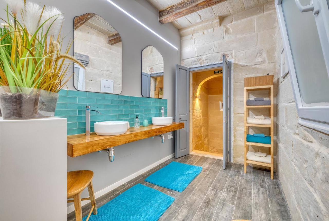 Le Petit Voyage - Chill Out * Cospicua